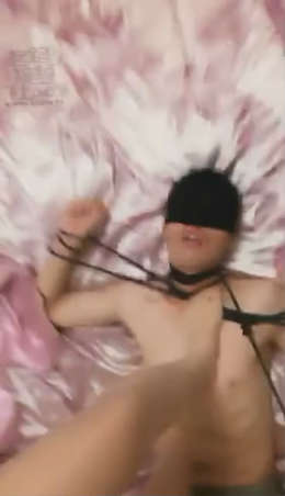 ihrzdwnlox5.jpg