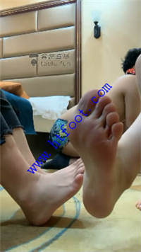 n3oj1xct1cm.jpg