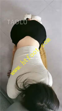 rwwhgrhzzx2.jpg