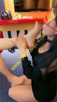 nt0g4tfrarv.jpg