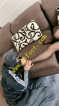lx1v0xvli1h.jpg