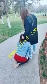 0wngag2dw2a.jpg