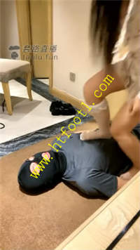 uicsxtrkj1i.jpg