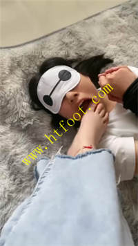 11wlw5zmvfm.jpg
