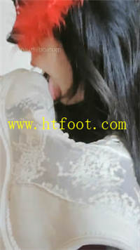 32e3jjzne1b.jpg