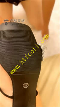 lcv2k4q1fhb.jpg