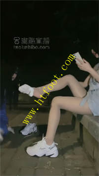 w00qcjcfq3w.jpg
