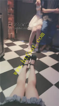 hegd405i3kv.jpg