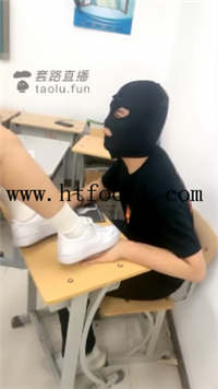 zr2cii3rkya.jpg