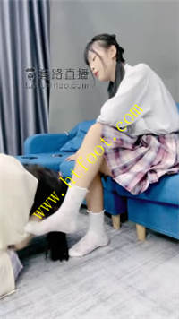 cj4feb1zmo3.jpg
