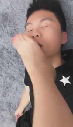 e10d03pwlum.jpg