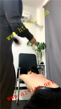 ajvlmtnxra2.jpg