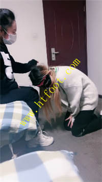 hpkyjidlmm4.jpg