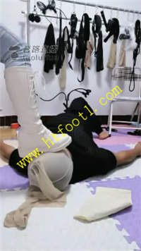 qfkm40qg0n0.jpg