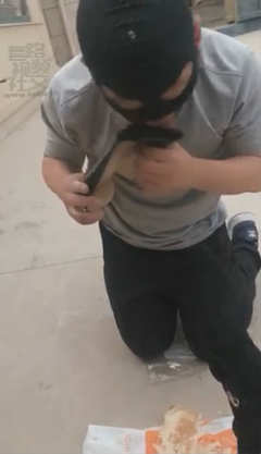 pvdhgbdrosq.jpg