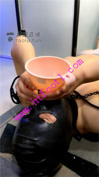 sevw5ehloll.jpg