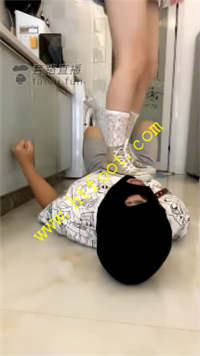 hkybbemj44p.jpg