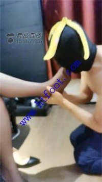 kvhrxc3mhe3.jpg