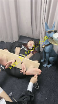 pehabt5cot5.jpg