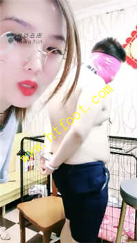 vql0tva244p.jpg
