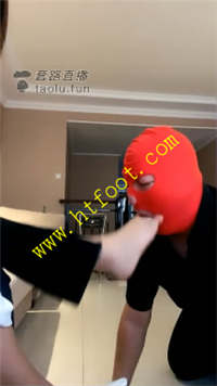 zwfcq4ec5yb.jpg