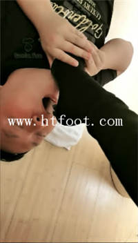 l232y3bk4t1.jpg