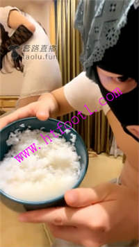 2vho1mttaru.jpg