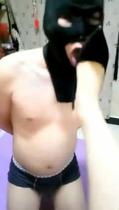 dv5ebthphy4.jpg