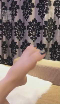 uy10wmfg3d4.jpg