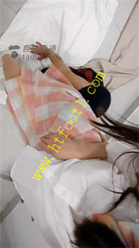 e0y1xxpoqb3.jpg