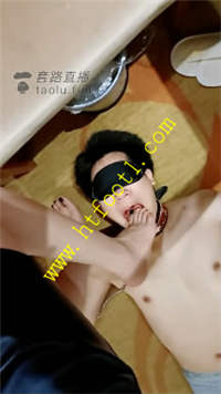 i2cs5efsarx.jpg