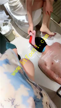 i54dvhyitin.jpg