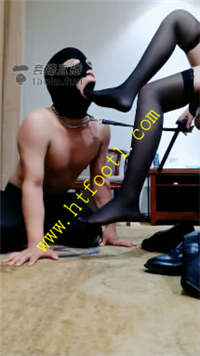 f5tyav00lpy.jpg