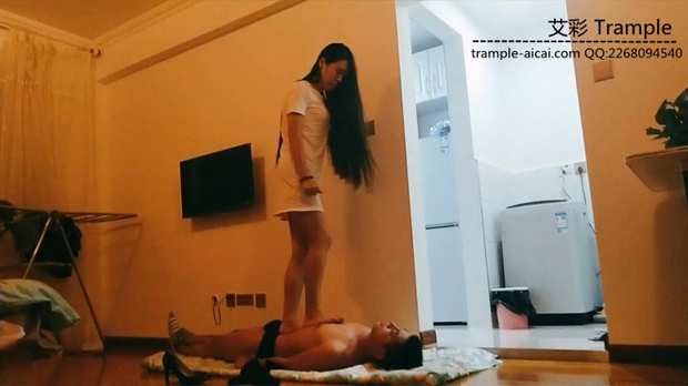lkr023harhs.jpg