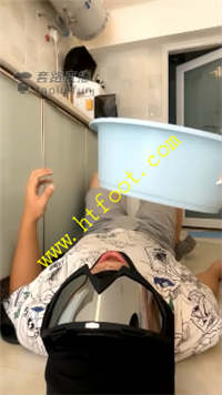 12ua32slrrw.jpg