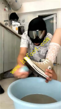34xycnc0vu5.jpg