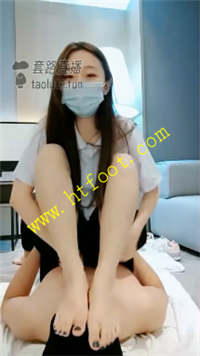 ircfeiml5bl.jpg