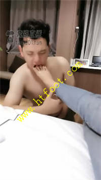 bgkg1khomjc.jpg
