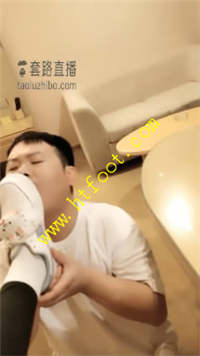 me5fb1mug3d.jpg