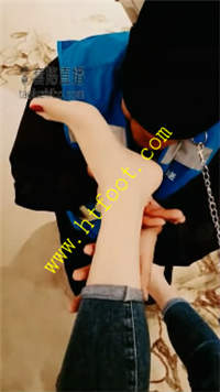 kpztjx4s5zy.jpg