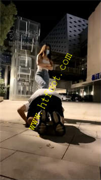 flohtdp4zbz.jpg