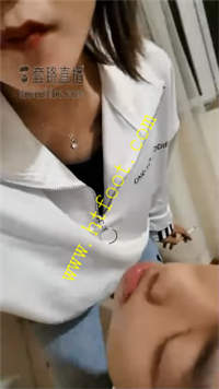 yvn1jt0vcjz.jpg