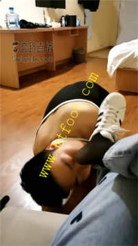 4axibr33imq.jpg