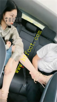 qqleeo5hcah.jpg