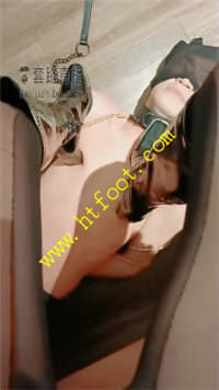 ze41vrlx444.jpg
