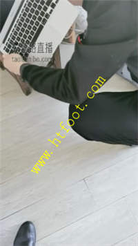 2bp0lc3ypib.jpg