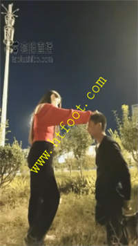md2pl11r4mg.jpg