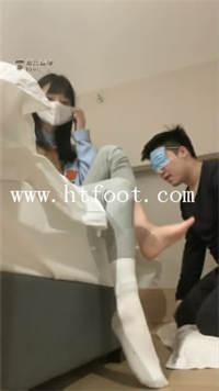 ad4iz3hkcat.jpg