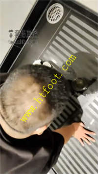 1zswqxg5l4f.jpg
