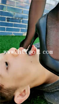 efh1n4vwfpg.jpg
